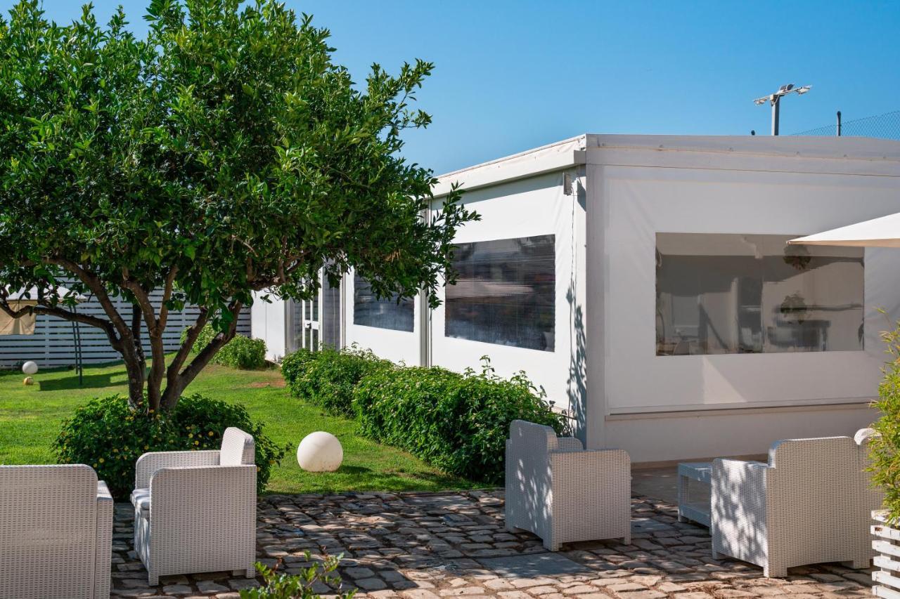 Villa Savarino Vittoria Exteriör bild